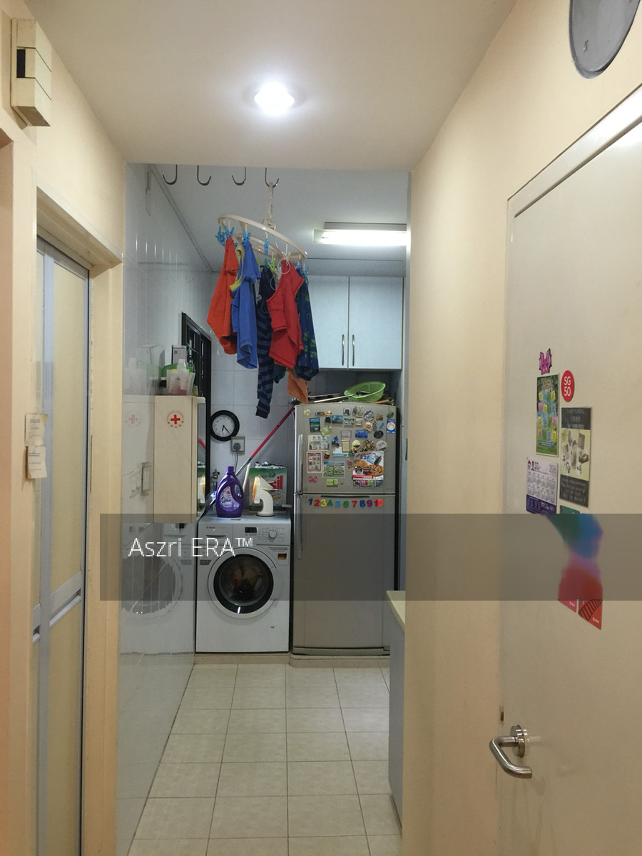 Blk 33 Eunos Crescent (Geylang), HDB 3 Rooms #123500912